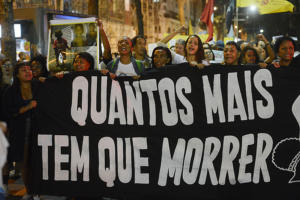 Ayrton Centeno: Brasil, a bala em lugar no voto