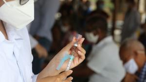 Alexandre Padilha: Plano de vacinação completa três meses e está muito aquém do que o Brasil necessita