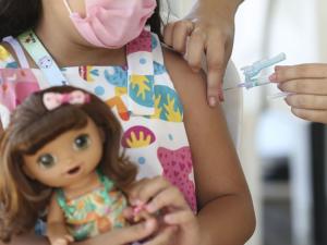 Alegria e esperança: crianças contam o que sentem ao se vacinar contra covid-19, no Radinho BdF