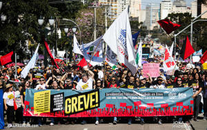 #528 Central do Brasil: Em 2021 foram realizadas 721 greves, segundo estudo do DIEESE